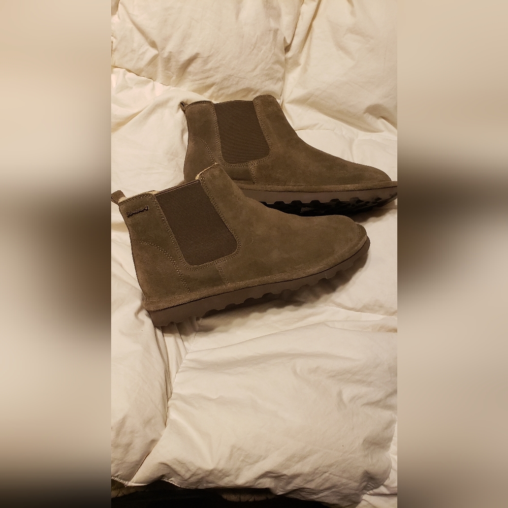Bearpaw boots